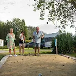 אתר קמפינג Beachside בלנקנברג