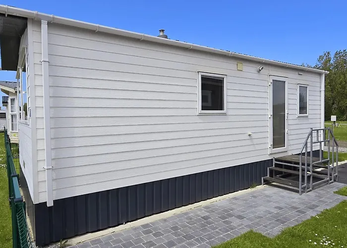 مكان تخييم Beachside *